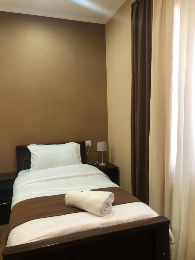 Borjomi Yellow Hotel Dış mekan fotoğraf